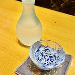 お蝶 - 八海山の魚沼で候は限定酒なんですがここにはありました　五百万石の豊潤な旨味が楽しめる酒です