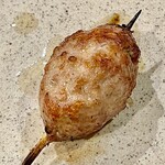 焼鳥 せきね - 進化し続ける捏　だんだん丸みが大きくなってきました