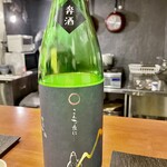 焼鳥 せきね - こんな夜に…雷鳥純米　黒松仙醸の美山錦です　初めていただきましたがとても旨い食中酒ですね