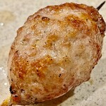 焼鳥 せきね - 肉汁滴るとてもジューシーな捏は絶品