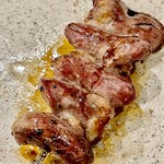 焼鳥 せきね - ハツはゆっくり時間をかけて遠火の弱火で仕上げ　ふっくらプリプリです