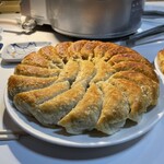 焼肉・円盤餃子　ひたち - 円盤よ。どれほどお前に会いたかったか。相変わらずの美貌だなぁ