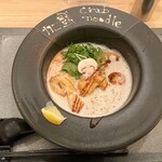 カニ蟹 crab noodle 三宮 - 