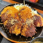 豚屋とん一 - 「ロースかつ」「豚肉と玉ねぎの串かつ」「半熟卵かつ」の豪華共演♪