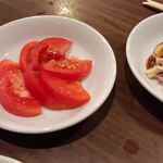 中国料理 大東 - おつまみセット・トマト