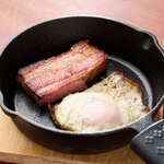 Calcifer's thick-sliced bacon and eggs