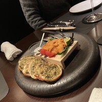 炭焼きステーキとワインobiobi - 