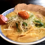 Ra Xamen Hide Yoshi - チャーシュー野菜から味噌らぁ麺