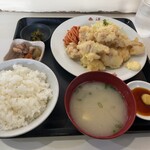 泰洋軒 - とり天定食 970円