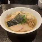 八雲 - 特製白だしワンタン麺