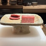 日本焼肉はせ川 別亭 - お肉のプレゼンテーション