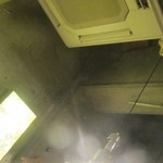 酒場 亀次 - 地下は打ち放し