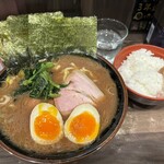 神田ラーメン わいず - 