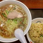 一圓 - 麺･飯　ともに　前期高齢者には十分な量