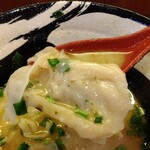 俺の中華たなか家 - 「ワンタン」は餡のお肉もたっぷり♥皮はトゥユルン♪トゥユルン♬でボリューム満点❗❗