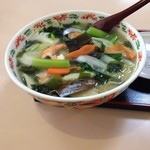 Tenshin Ken - 名物の海賊ラーメン（780円）