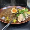 Kareha Nomimono - ▪️ 黒い肉カレー大盛350g  ¥990
                　※無料トッピングは
                ①味玉
                ⑥パクチー
                ⑦ツナマヨ