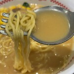 スガキヤ - ラーメンフォークでリフト