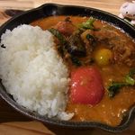 キャンプエクスプレス - 一日分の野菜カレー　９９０円