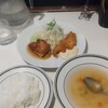 洋食堂コロンバ - 日替わりランチ（ポークジンジャーと白身魚のフライ）