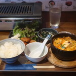 Yakidokoro En - 韓国定食