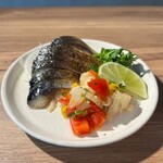 Hachitora - 炙りしめ鯖とサルサ