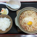 月見 大町店 - 豚もつ煮込みうどん＆サービスのご飯