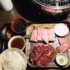 炭火焼肉 まん福