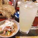 藩次郎 - ★1000Bero 1000円 もつ煮＋1ドリンク もつ煮がぬるく味は普通！CP悪すぎ！