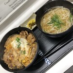 甚徳うどん - 料理写真: