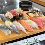 Jambo Oshi Dori Zushi - 