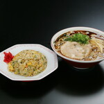 尾道ラーメン たに - 