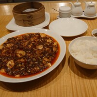 スーツァン・レストラン陳 渋谷店 - 麻婆豆腐①