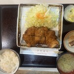 ひのはらぺあもーる店 - 大ヒレかつ定食 1,550円