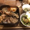 焼肉食堂ブリスケ - 料理写真:豚カルビ・旨ダレ唐揚げ定食