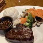 OUTBACK STEAKHOUSE - 