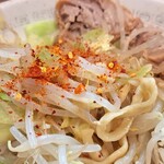 豚山 - 唐辛子が合いますわ