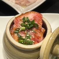 老舗精肉店直送 千種焼肉 飛騨牛の奴隷 千種店 - 肉屋の特製壺漬け　　　　　¥1180