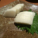 北新地平八 - 長芋わさび漬け