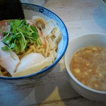 中華そば 四つ葉 - 特製つけそばにチャレンジ