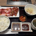 お肉屋さんのひとり焼肉 - 韓国セット