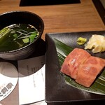 Tokusen Wagyuu Daishougun - トロカルビの炙り寿司