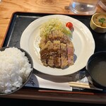 Yakiniku Dainingu Sakuraya - ソースカツ定食@1,080