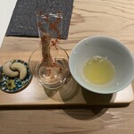 SHIROIYA the BAR 真茶亭 - 