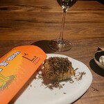 Labyrinth - 海南「チキン」パイ、地元のカエルの足、ペリゴールトリュフ、鮑、地元産の野菜