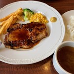 ロイヤルホスト - 