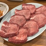 炭火焼肉ホルモンさわいし - 