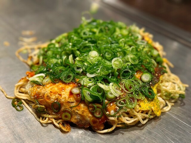 Okonomiyaki Teppanyaki Kuraya Kamiyamachiten photo 4