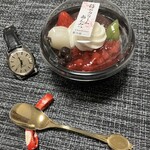 シャトレーゼ  - 料理写真:色合い良し、味良しのお値打ち品でした ^ ^