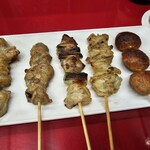 Yakitori Sankyuu - 焼鳥盛り合わせ　189円